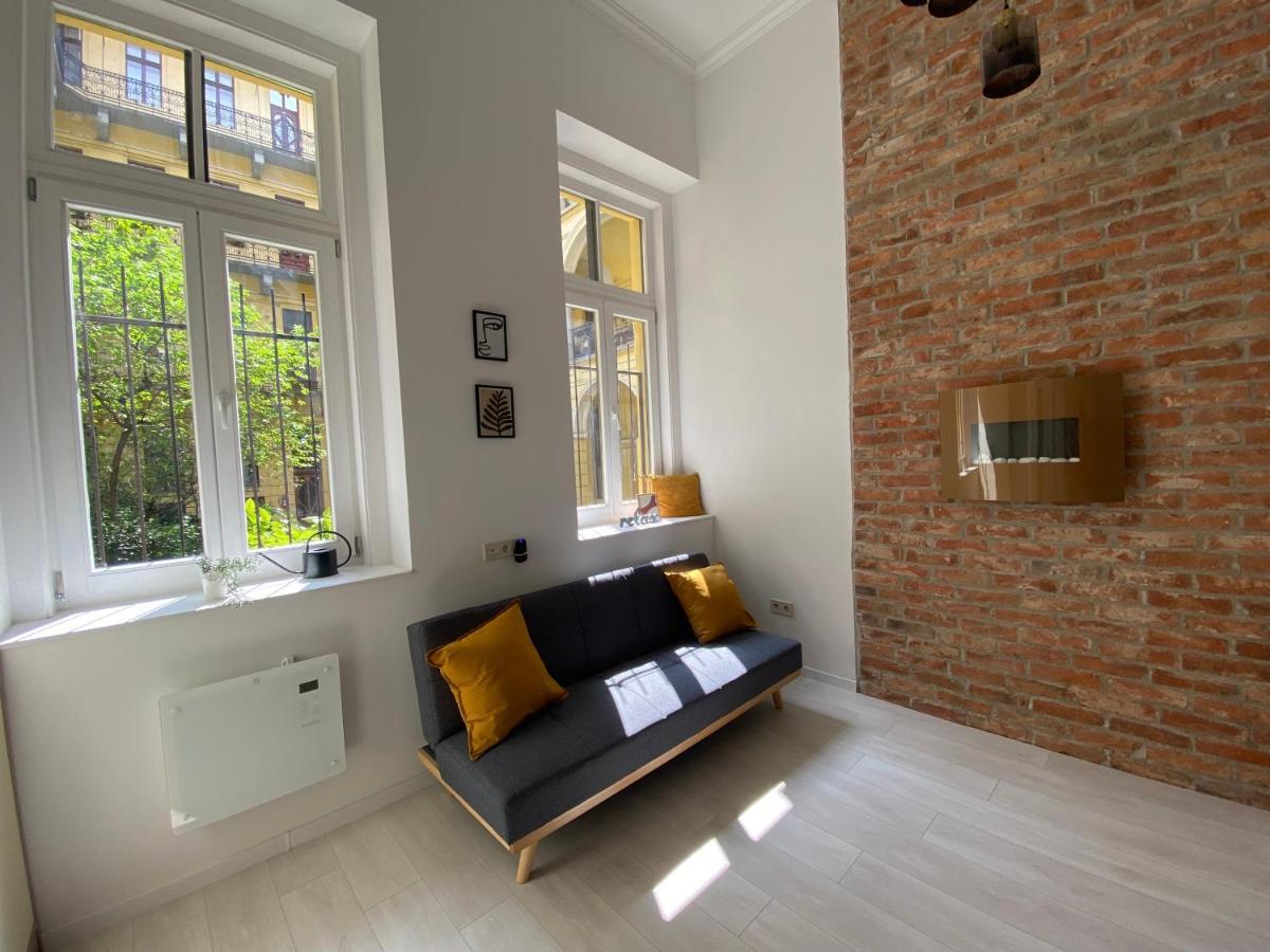 F27 Ferenc Apartment ブダペスト エクステリア 写真